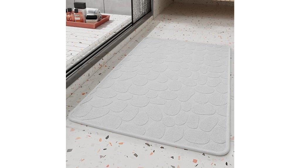 absorbent gray bath rug