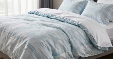 layered cooling bedding strategy