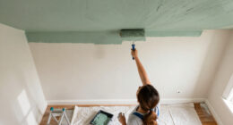 Are You Brave Enough To Paint A Gloss Ceiling? The 'Next Step' Of Color Drenching, Debated
