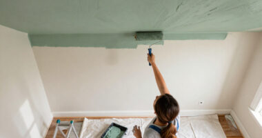 Are You Brave Enough To Paint A Gloss Ceiling? The 'Next Step' Of Color Drenching, Debated